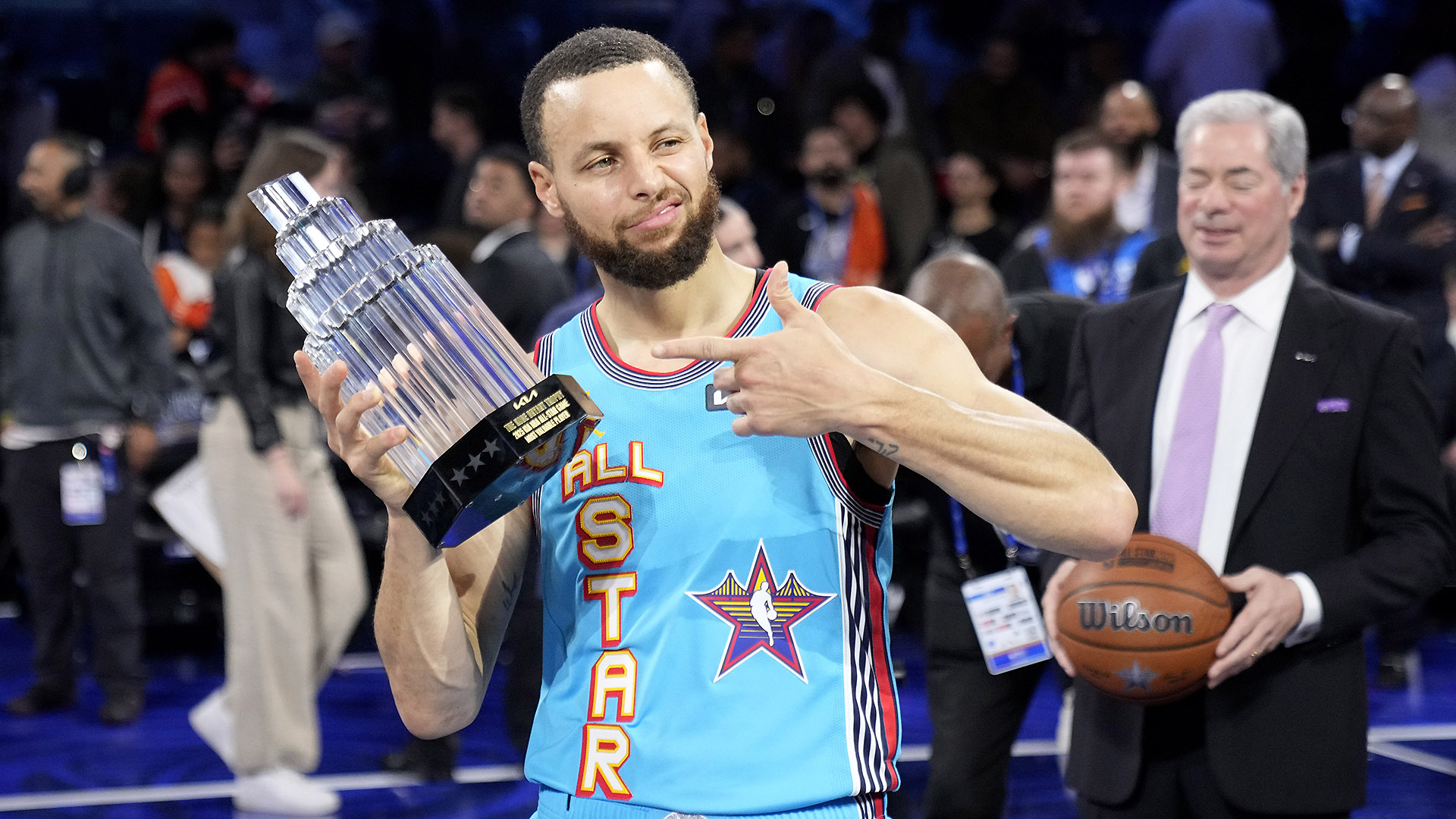 杜兰特加盟尼克斯，勇士核心离队，火箭夺冠前景不明